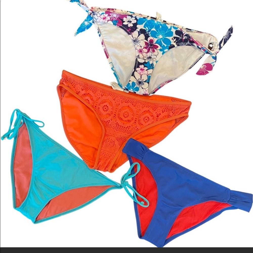 Bundle of 4 Bathing Suit Bottoms Size Medium